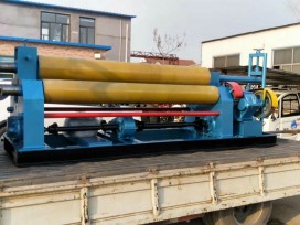 山東不銹鋼鋁板專(zhuān)用卷板機(jī)